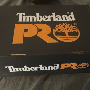 Never worn. Tags still on.